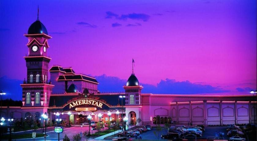 Ameristar Casino Hotel Канзас-Сити Экстерьер фото